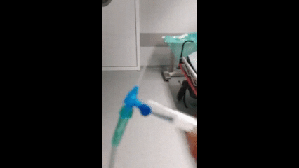 Improwizowany atomizer do podaży leków